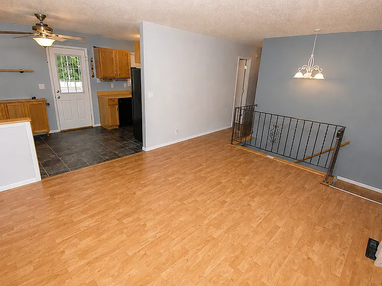 2609 W 55th St — Photo 3