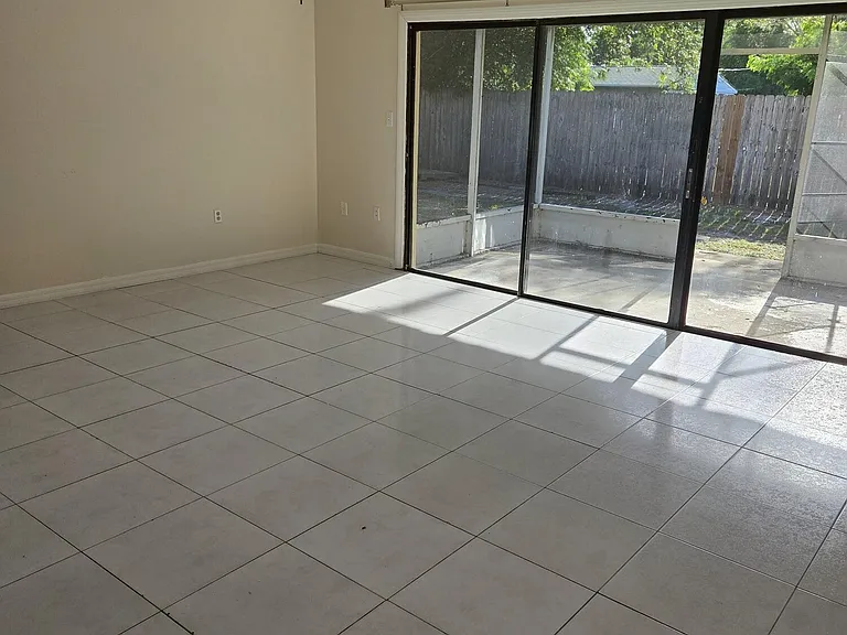 4739 Sisson Rd — Photo 9