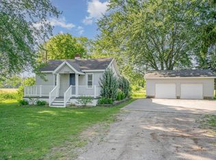 3366 E Hubbard Rd, Midland, MI 48642