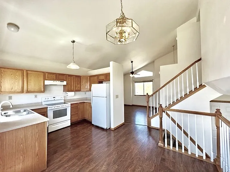 4275 Addax Ct — Photo 7