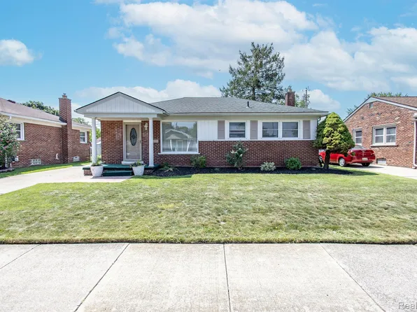 3741 S Longmeadow Rd, Trenton, MI 48183