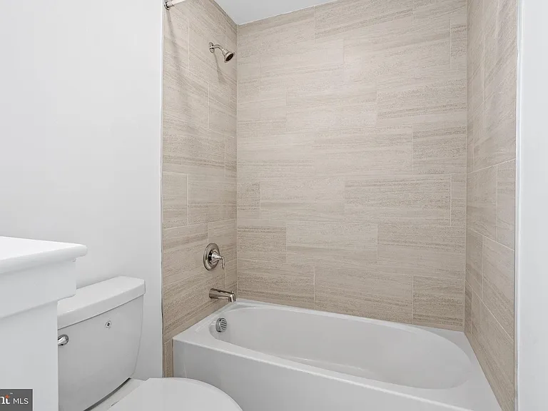 137 Ada Hightower Ave — Photo 34