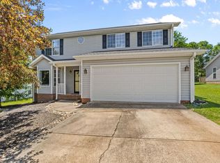 15 Michell Dr, Taylors, SC 29687