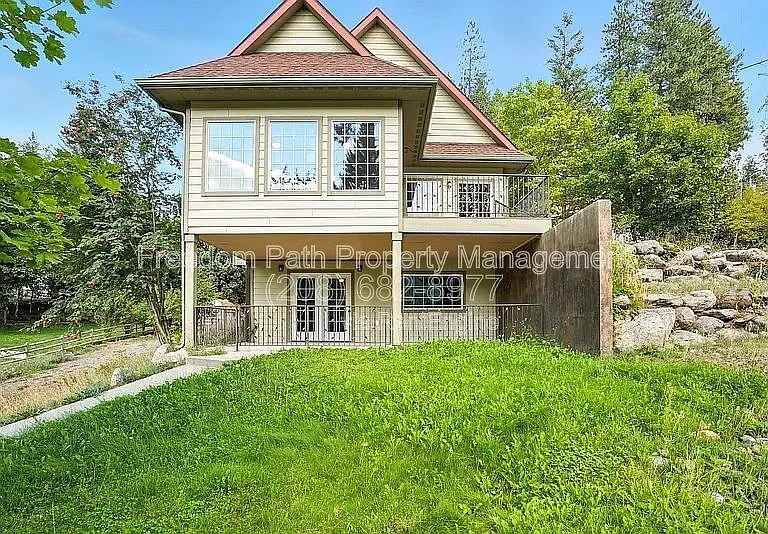 23732 N Lakeview Blvd — Photo 1