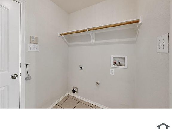 5th image of 3612 Dove Ln