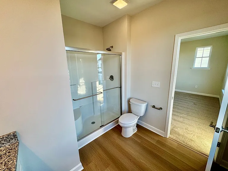 2820 Cook Cir #D — Photo 30