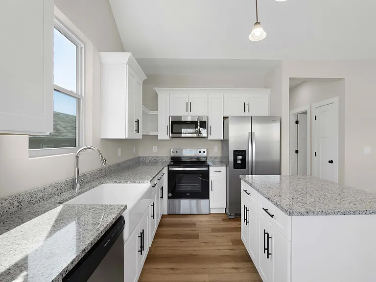 1022 Wentford Ave — Photo 8