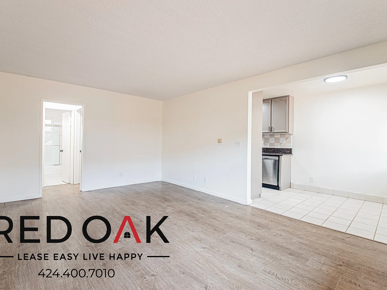 Open 1-Bed with Parking Included and Air Conditioning ~ In Manchester Square! — Photo 2