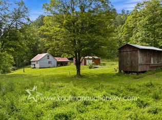 8233 Kincheloe Rd, Jane Lew, WV 26378