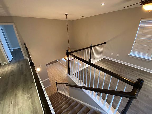4th image of 10933 Coyote Ln #145