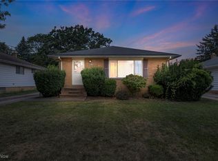 5440 E 141st St, Maple Heights, OH 44137