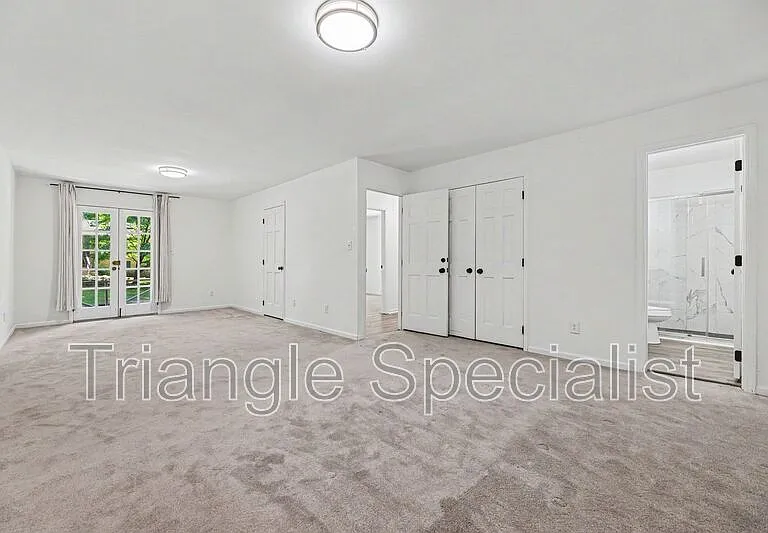 1012 Askham Dr — Photo 12