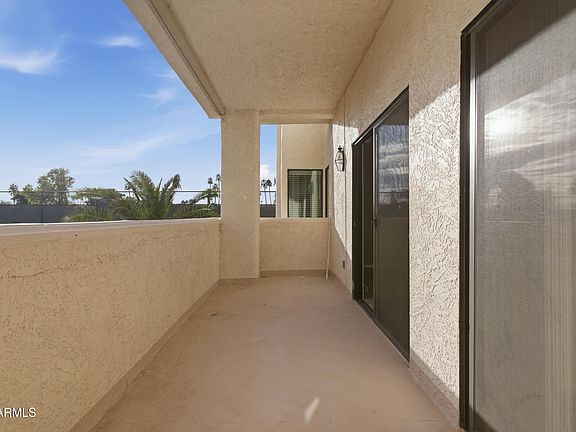 4th image of 19400 N WESTBROOK Parkway #121