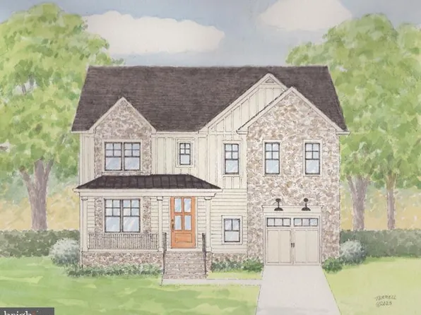 204 Oxford St, Chevy Chase, MD 20815