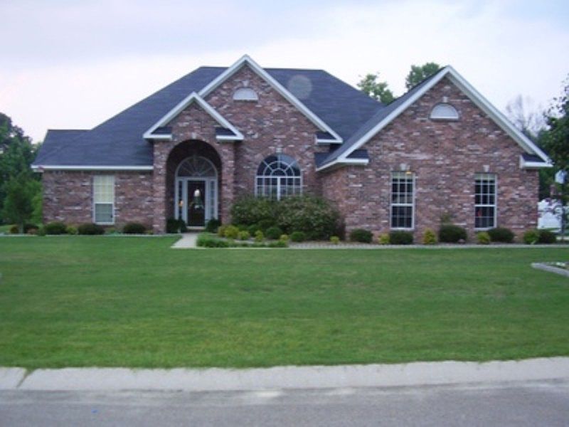 106 Zachary Dr