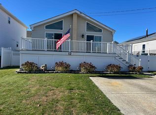 12 Vardon Rd, Brigantine, NJ 08203