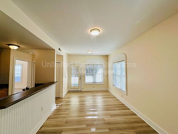 4th image of 2306 Wrightsville Ave APT 102