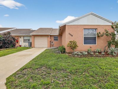 5668 Waltham Way, Lake Worth, FL, 33463