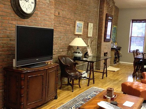2nd image of 1219 Astoria Blvd