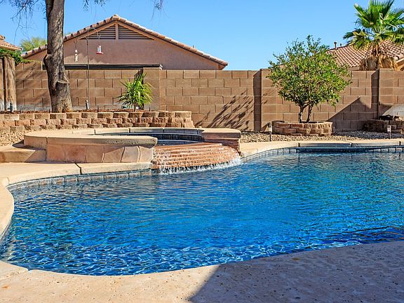 4th image of 7454 W Sonesta Dr