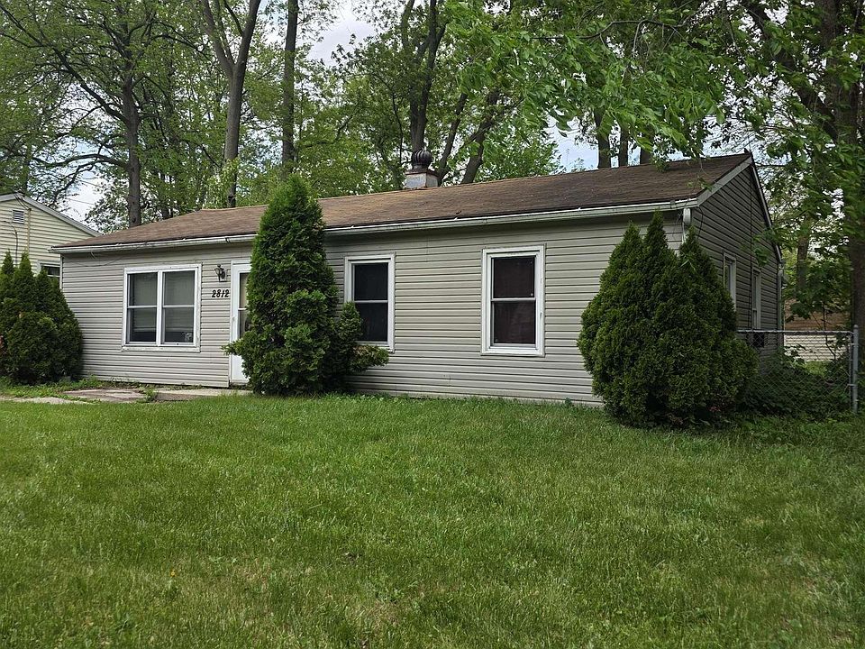 1st image of 2812 Cabot Dr