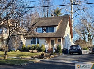 347 3rd St, Dunellen, NJ 08812