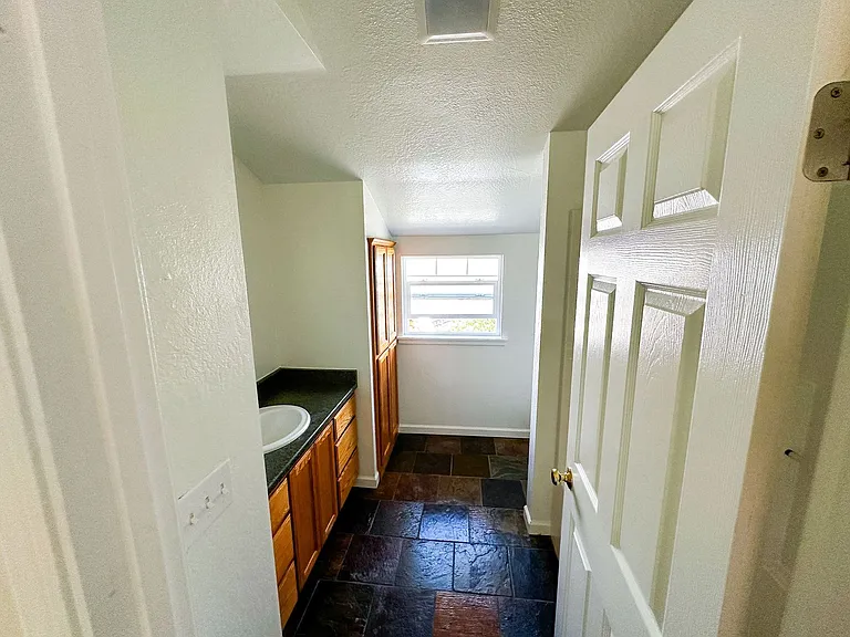 2750 Meadow Creek Way — Photo 11