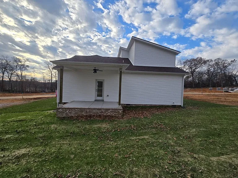509 N Halifax Ct — Photo 23