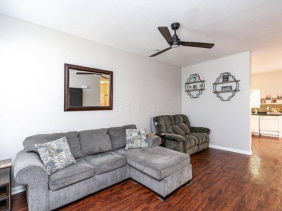 3rd image of 436 Fullers Cir