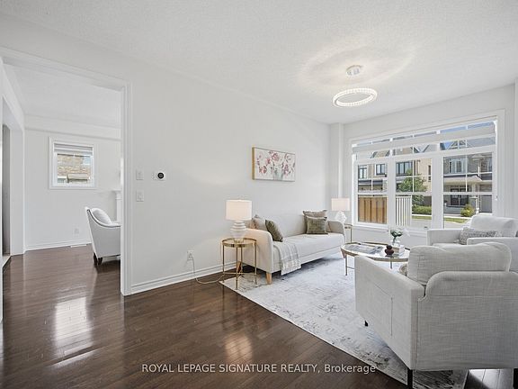 5th image of 60 Lofthouse Dr