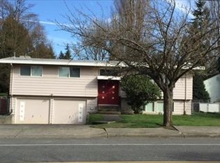 11218 26th Ave SW, Seattle, WA 98146