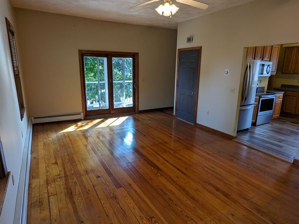 377 Old River Rd FLOOR 2