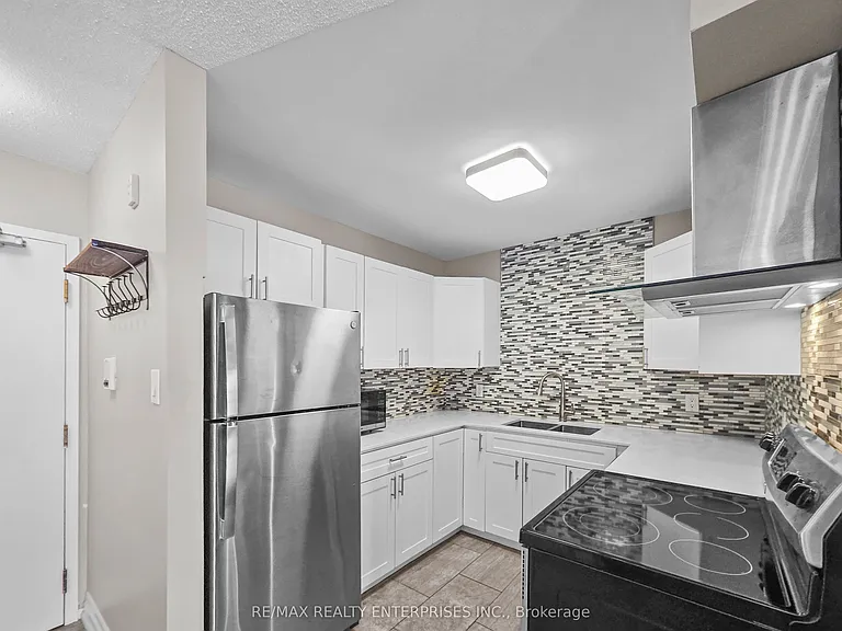 120 Bell Farm Rd N #204 — Photo 8