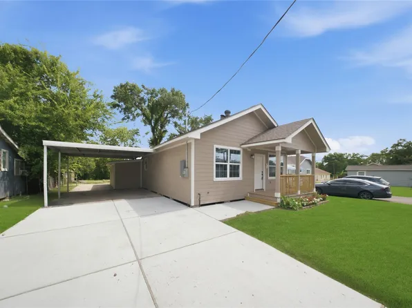 1303 4th St, Galena Park, TX 77547