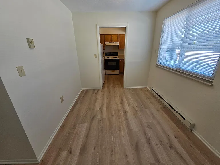 2222 Sherwood Ave #17 — Photo 4