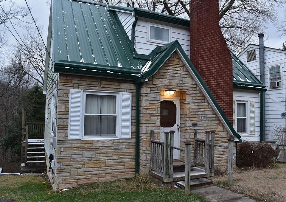1st image of 935 Montrose Dr
