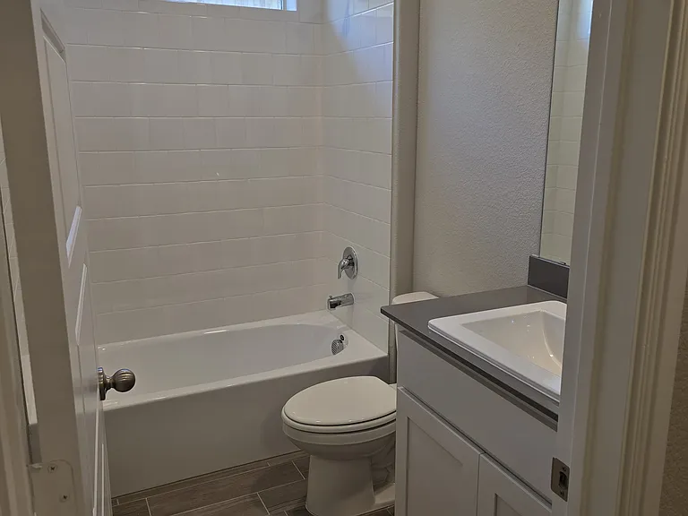 7709 Tuscarora Dr — Photo 12