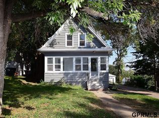 3124 Sheffield St, Omaha, NE 68112