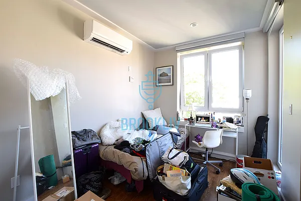Rented by null | media 11