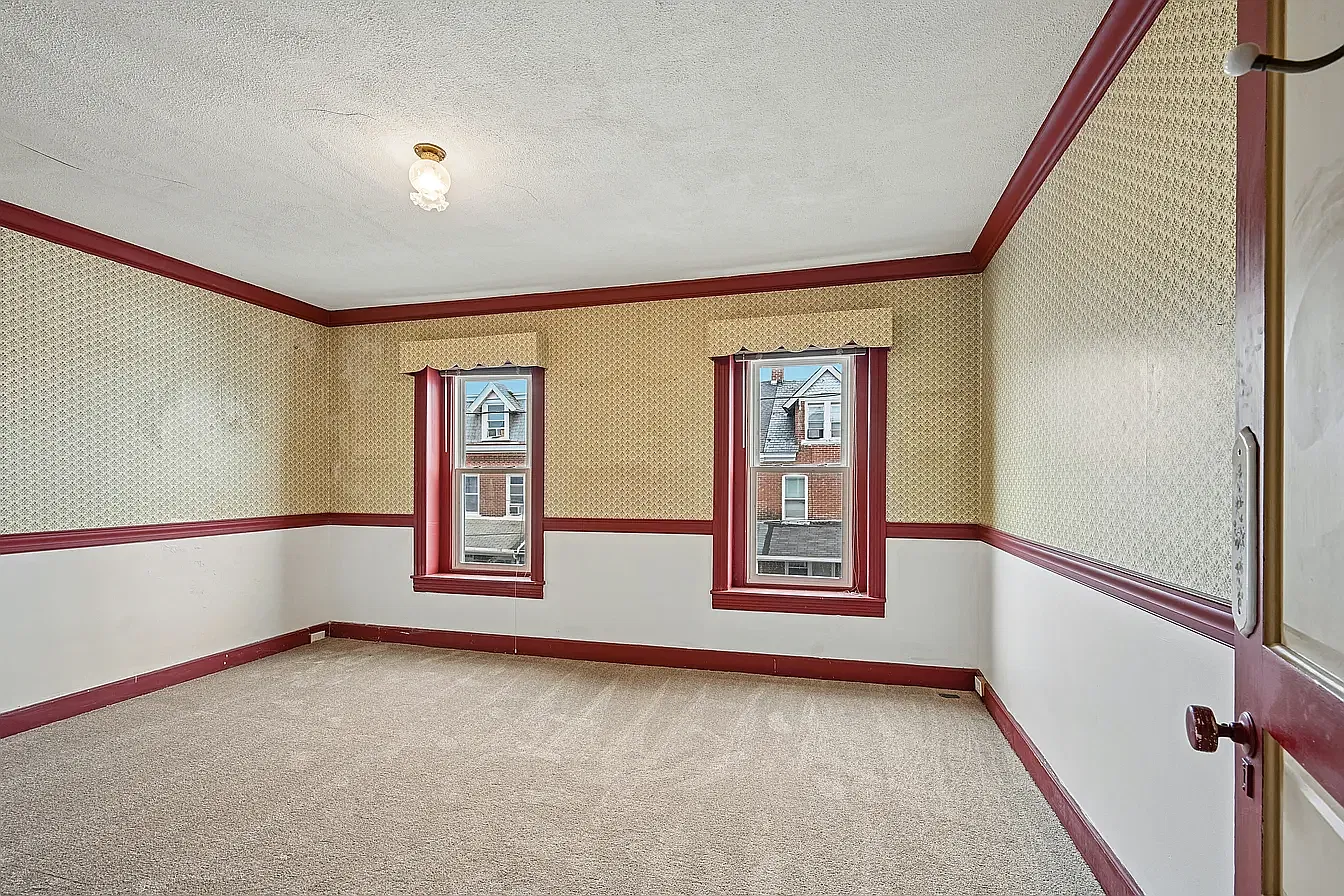 5 bed, 1763 sqft, $700 — Photo 3