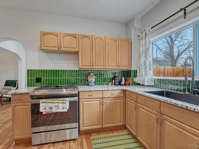 2904 W Colorado Ave — Photo 14