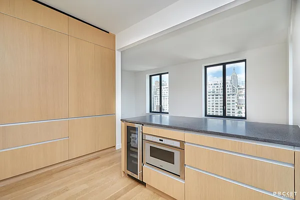 Rented by PocketBroker Inc | media 4