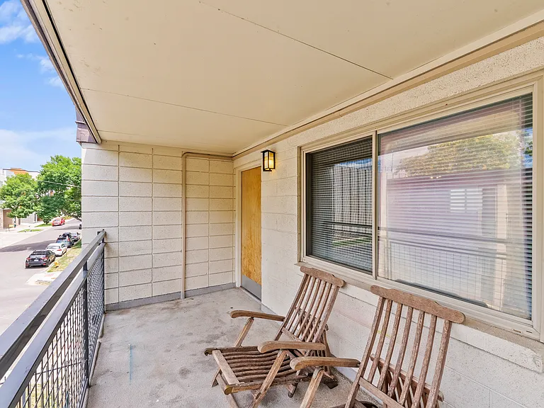 2860 W 32nd Ave — Photo 3