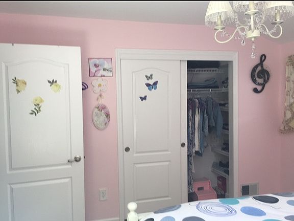 2nd image of 27 Borman Ave #Townhouse