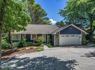 127 Sasa Way, Loudon, TN 37774
