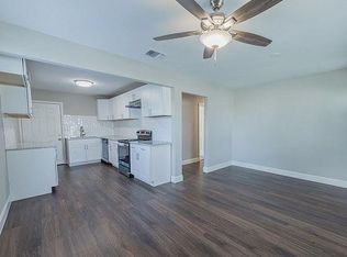 626 Millwood Ln, San Antonio, TX 78216