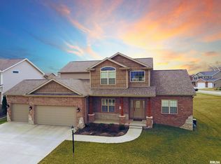 3218 W Saddle Creek Dr, Dunlap, IL 61525