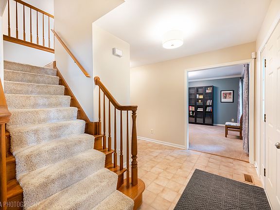 2nd image of 2020 Sheffield Ln