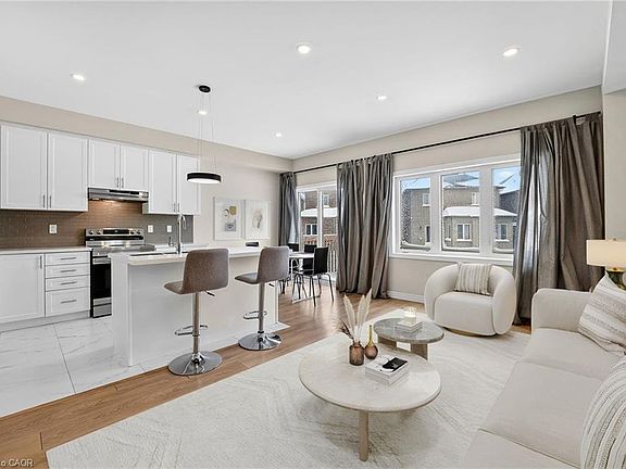 5th image of 45 Sapphire Way