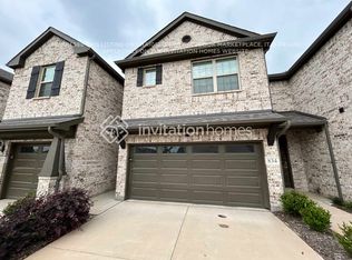 834 Bonnet Trl, Arlington, TX 76017